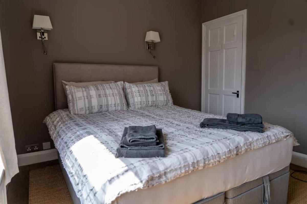 Apartamento Modern Flat On Charming Warwick Avenue *